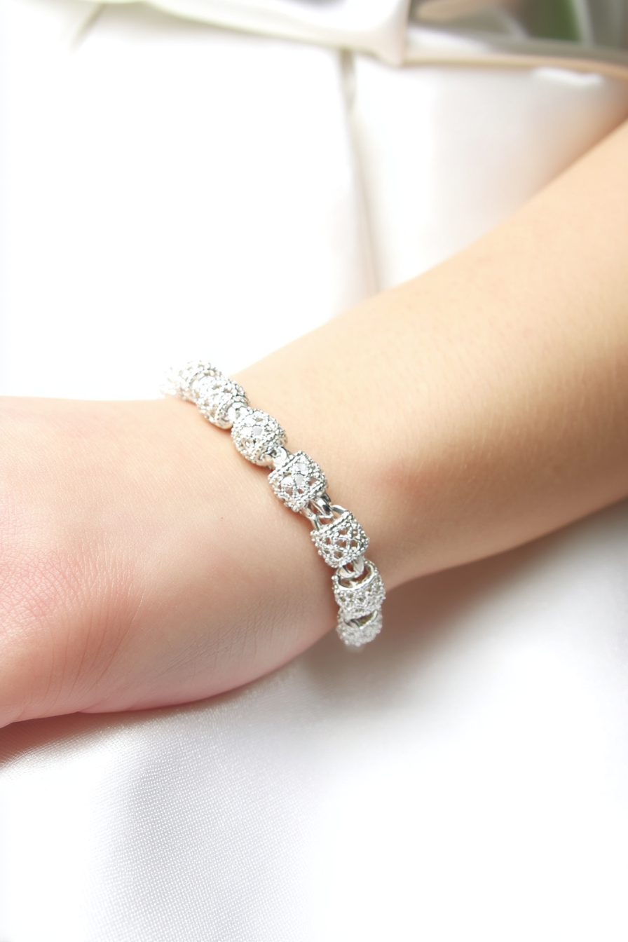 Modern 925 sterling silver Kora geometric bracelet.